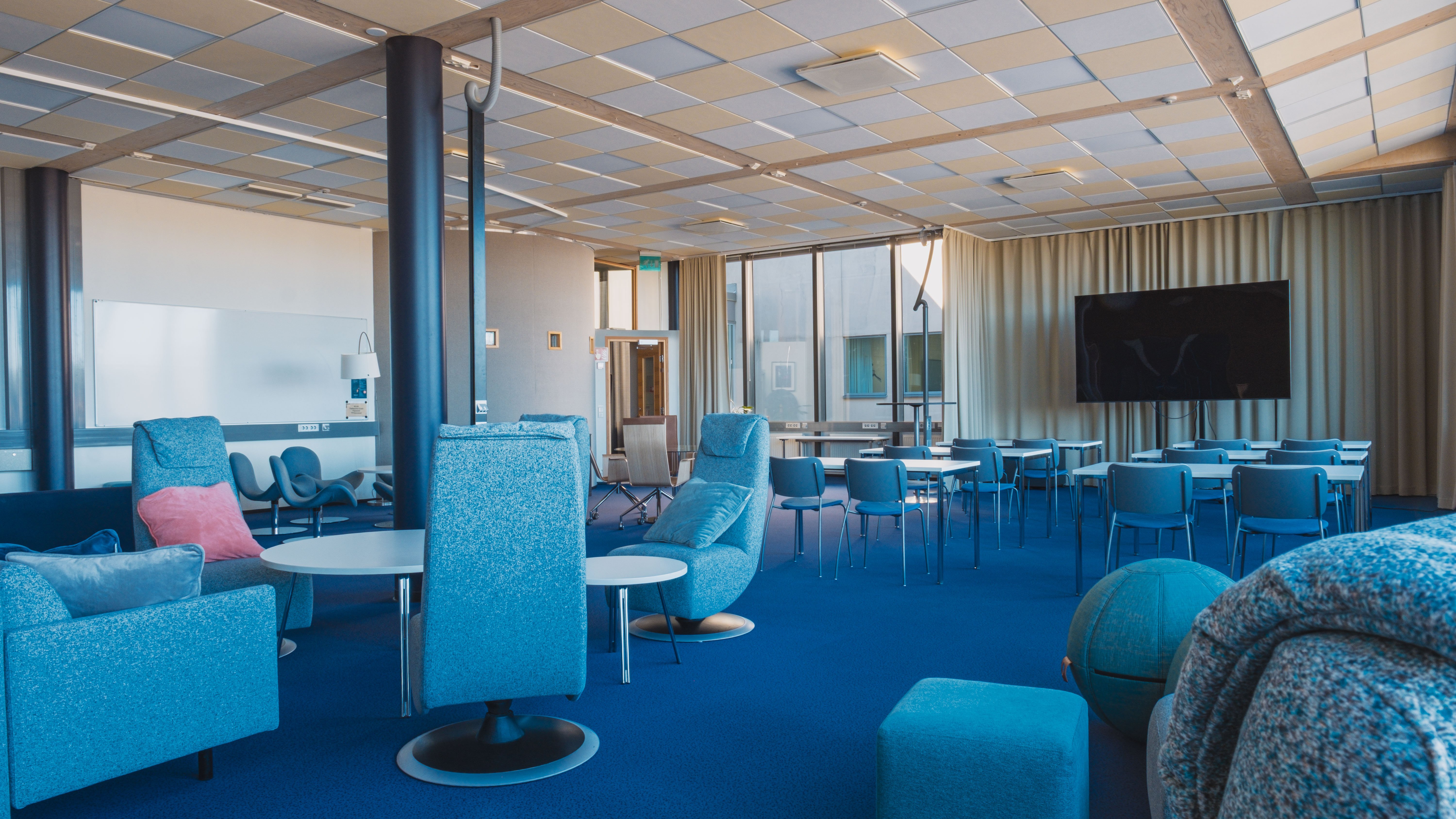 Blue Hall 1